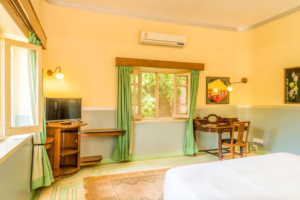 Hotel Inn Season Mahāmandir Esterno foto